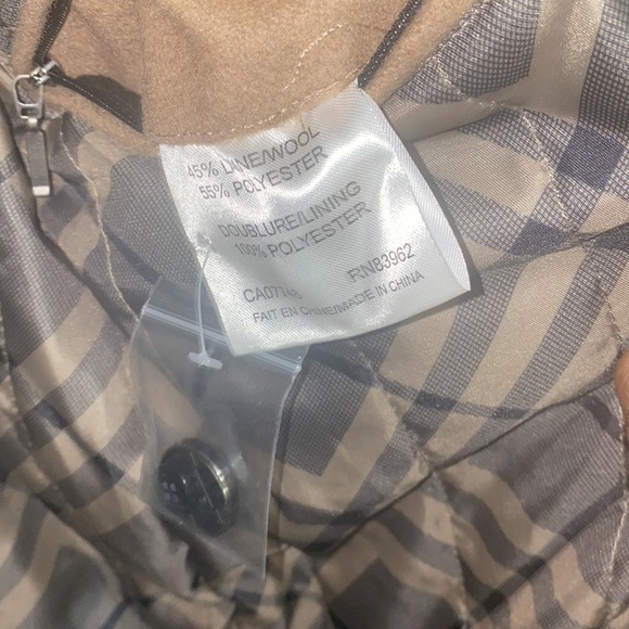 Men’s 3/4 length Pea coat in fashionable shade of Camel - Picture 6 of 7